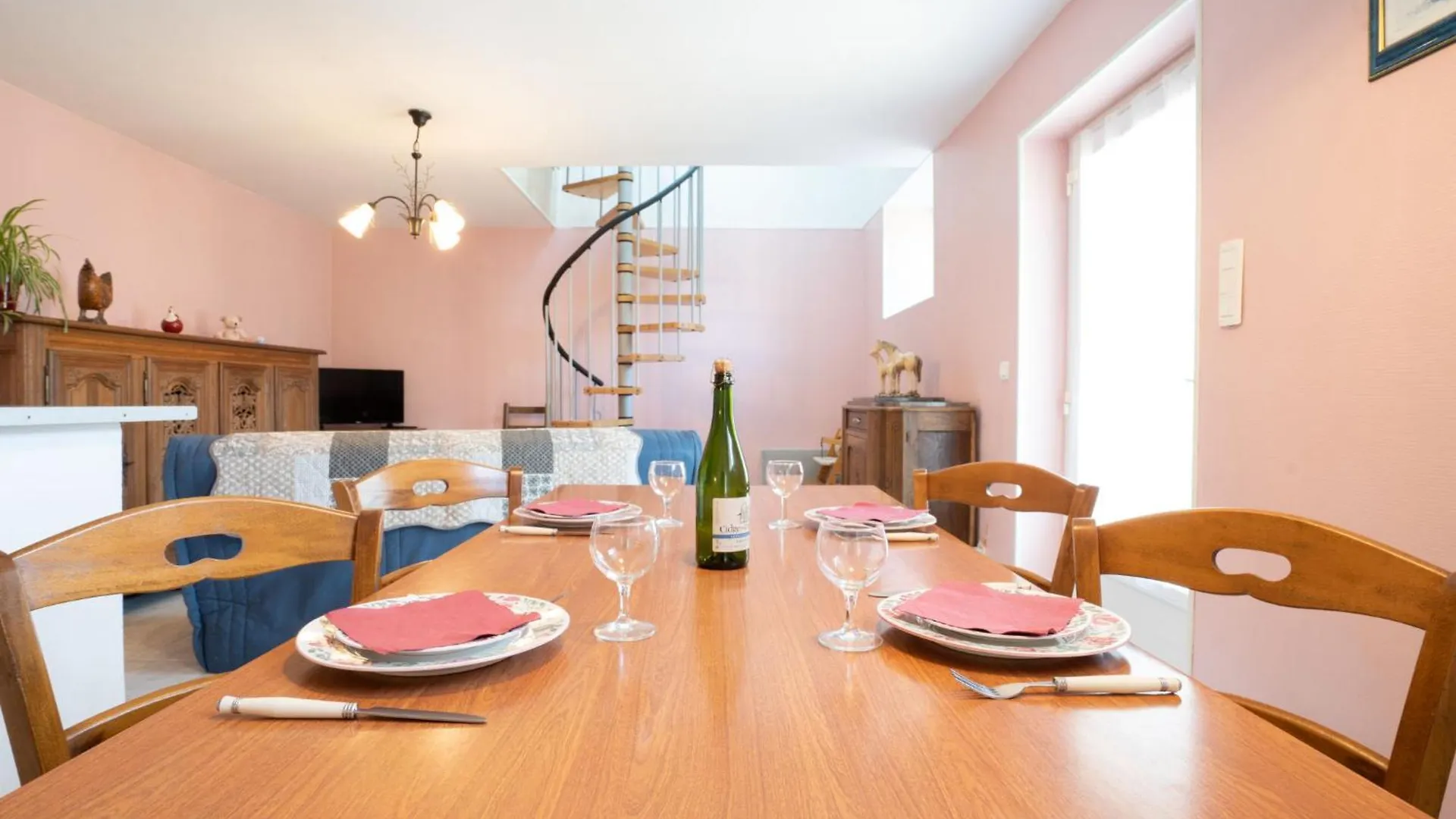 Holiday Home Les Azalees By Interhome Ploumilliau 0*,  فرنسا