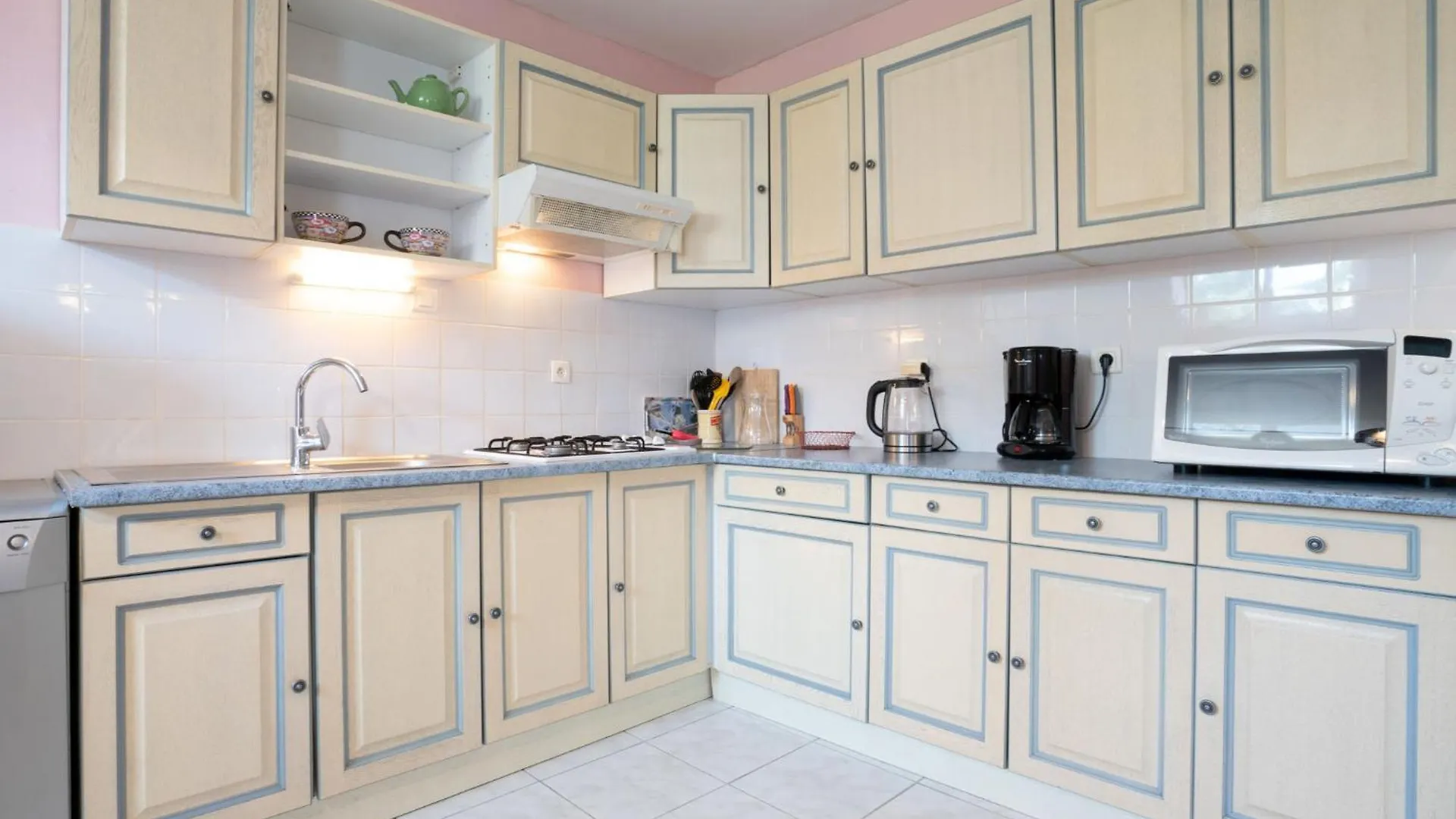 Holiday Home Les Azalees By Interhome Ploumilliau فرنسا